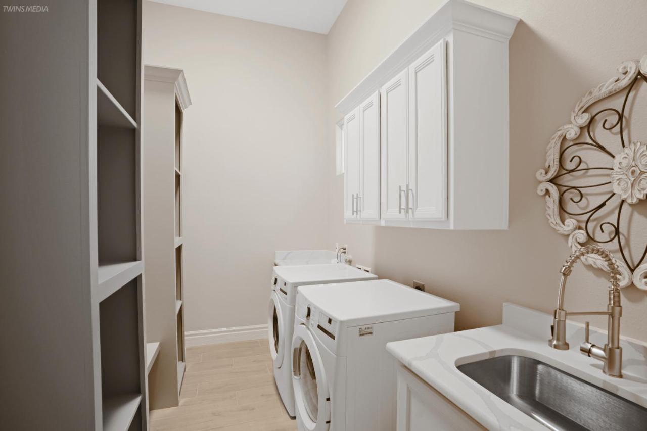 Newly Built Stylish Retreat With Designer Kitchen - Near Park & Beach 科珀斯克里斯蒂 外观 照片